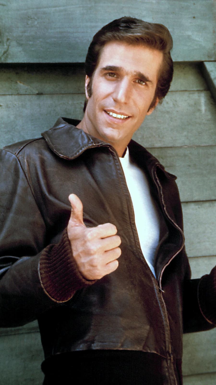 Henry_Winkley_Fonzie_Happy_Days_Leather_Jacket_200524_gf44stm7jp.jpg