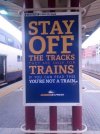 6645db9e7febe_funny-absurd-signs-photos.jpeg