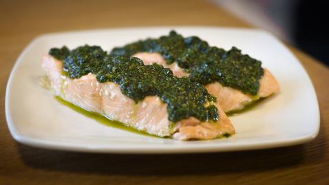 Salmon in Basil Sauce